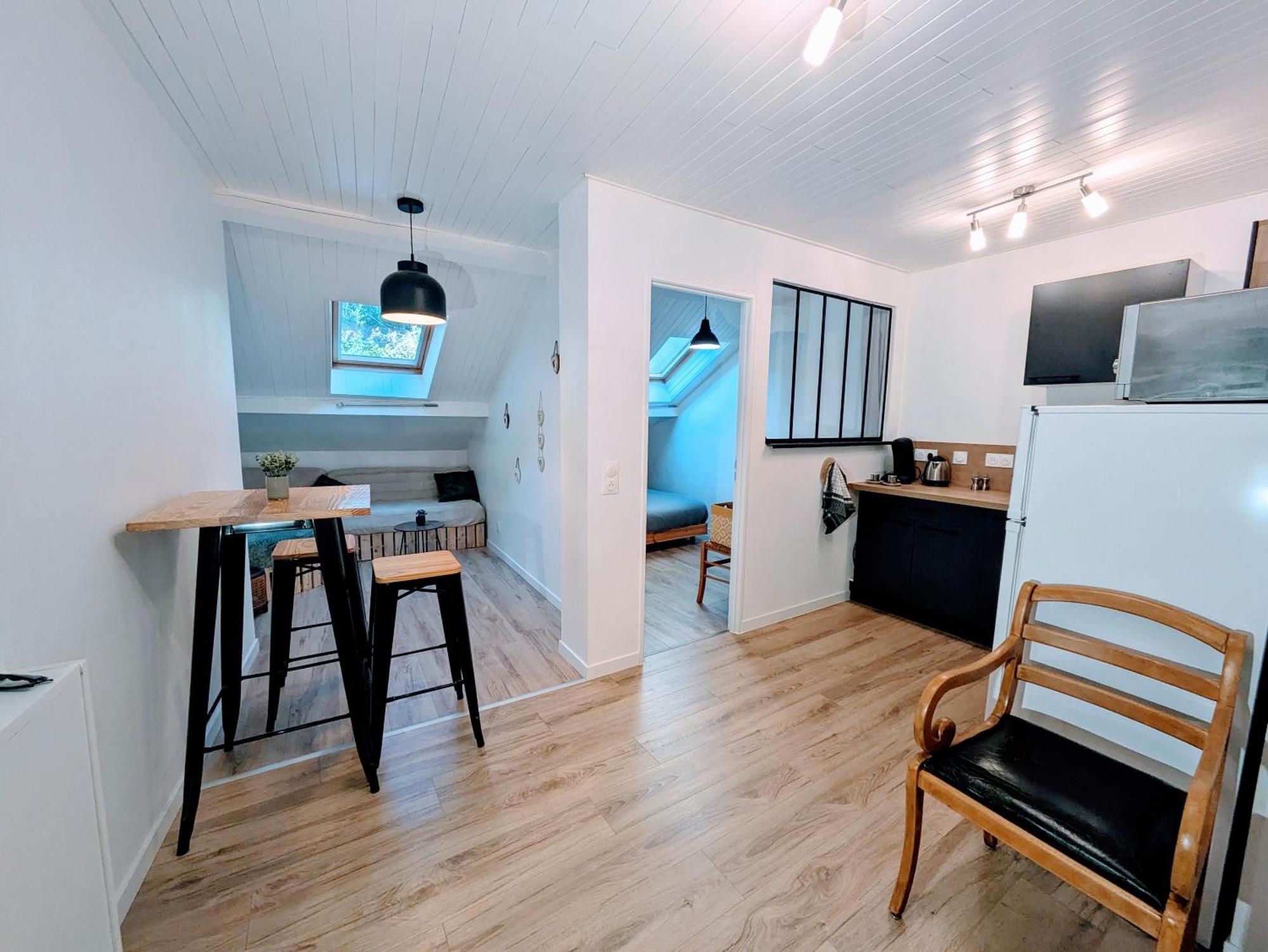 Apartament Sous La Tour Poligny  Zewnętrze zdjęcie