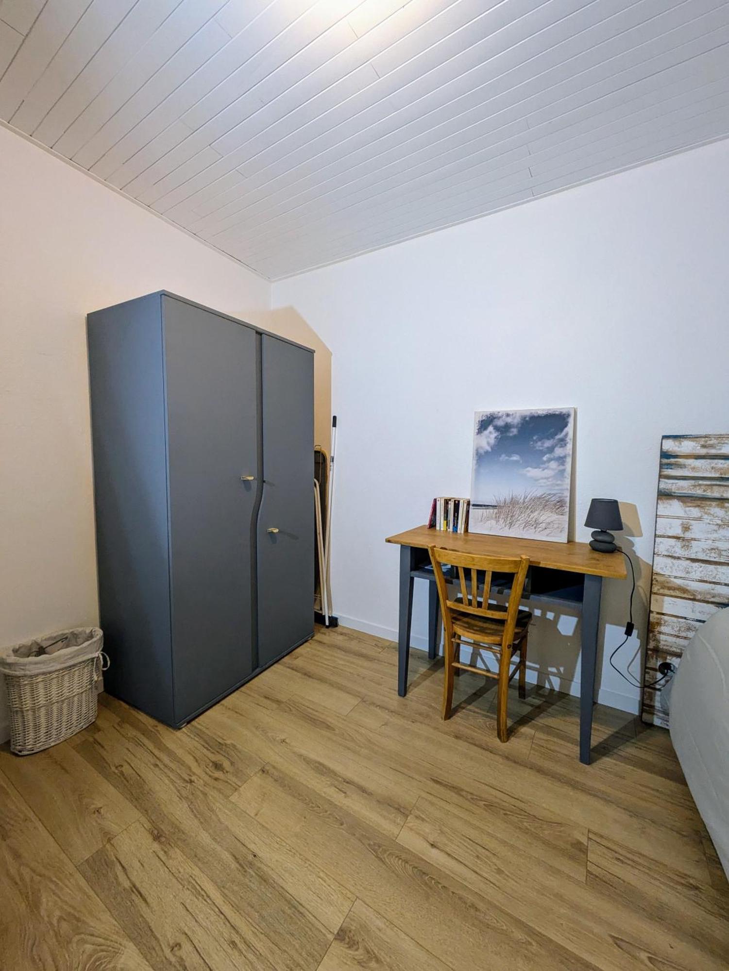 Apartament Sous La Tour Poligny  Zewnętrze zdjęcie